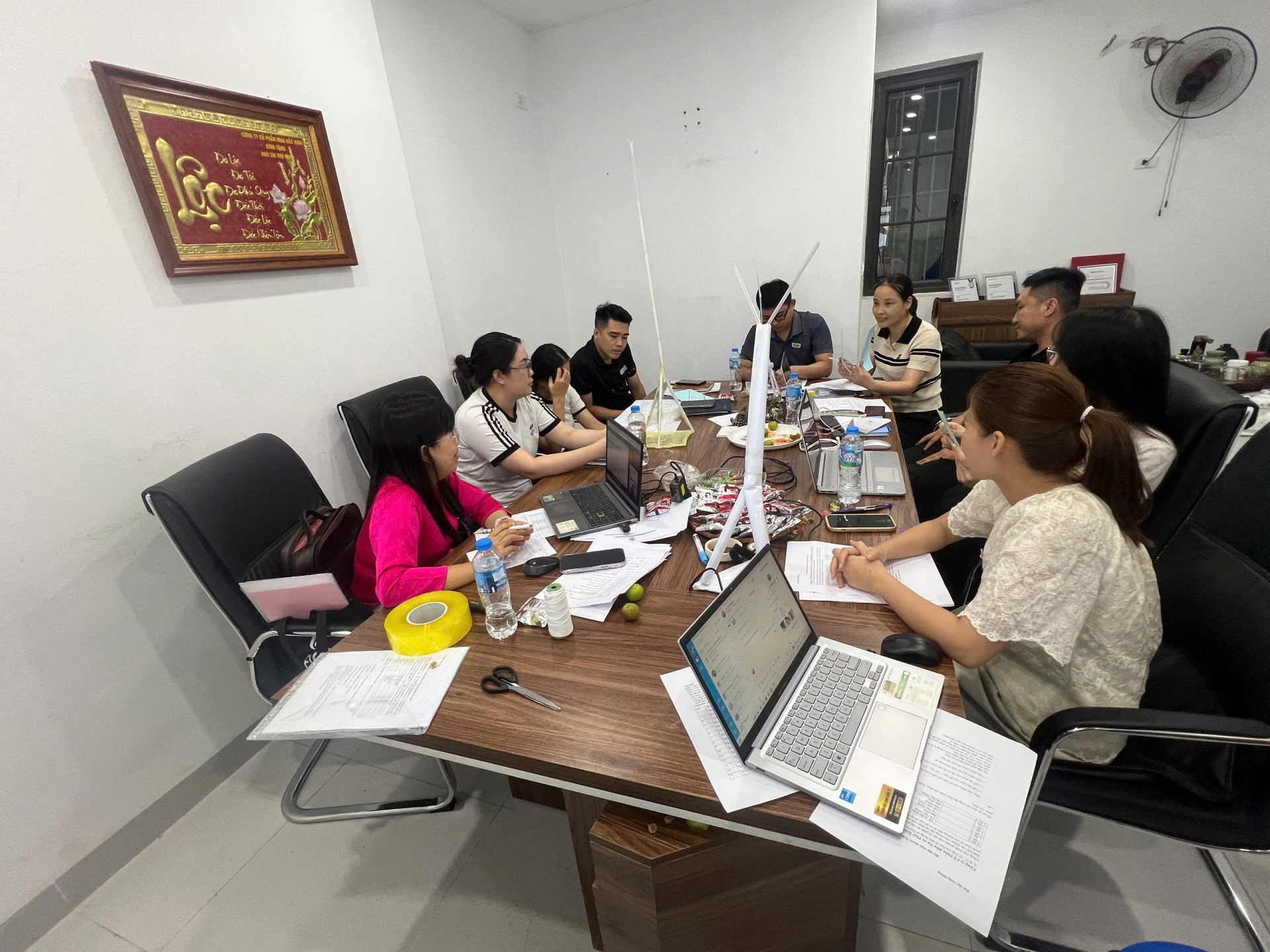 D2T TỔ CHỨC ĐÀO TẠO KỸ NĂNG LÀM VIỆC NHÓM – XÂ Y DỰNG TẬP THỂ GẮN KẾT, PHÁT TRIỂN BỀN VỮNG