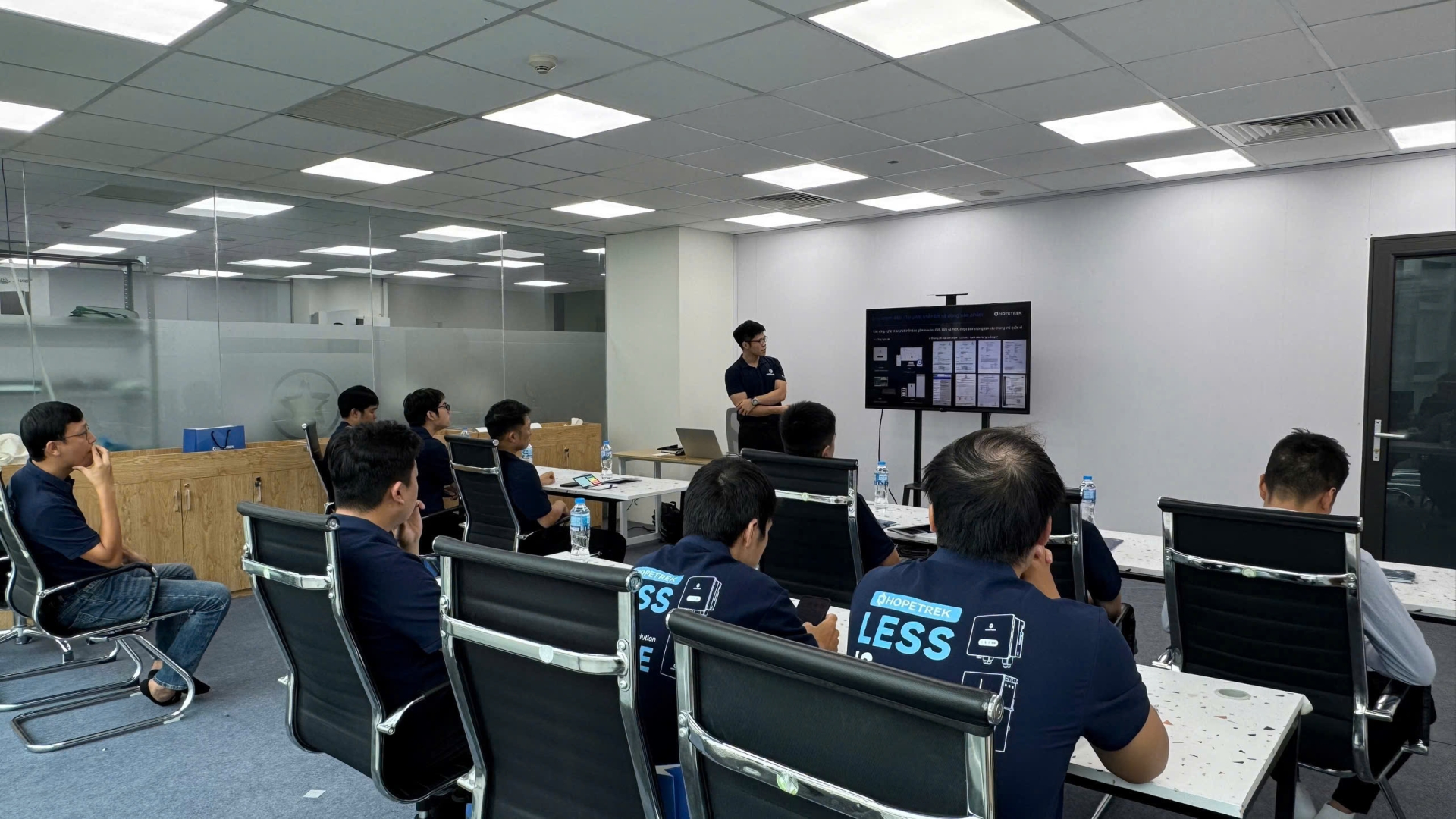 ĐÀO TẠO LÝ THUYẾT & THỰC CHIẾN SOLAR HOPETREK